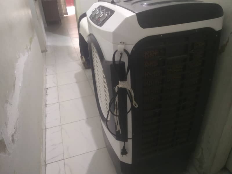 Air cooler in running condition 7