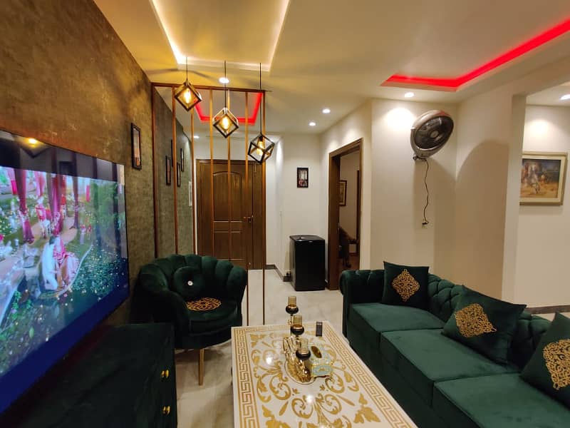 1 Bedroom VIP Full furnish flat per day available in Bahria town Lahore 14