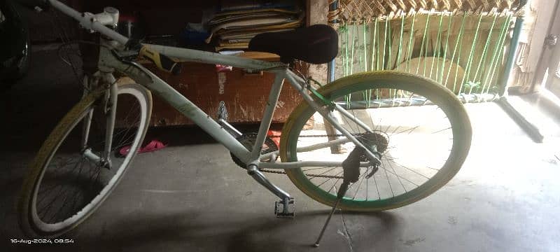 Altron bicycle urgent sale 0