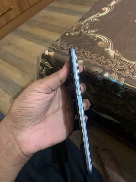 vivo y20s for sale 3