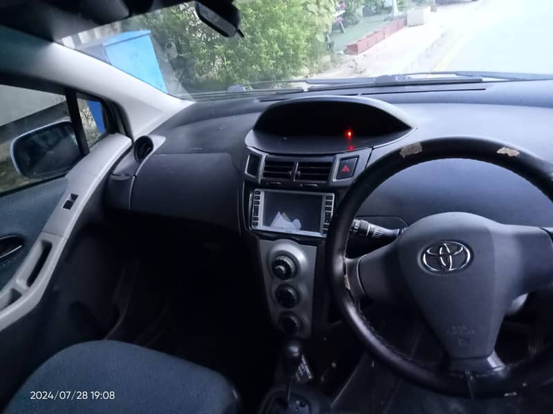 Toyota Vitz 2005 1