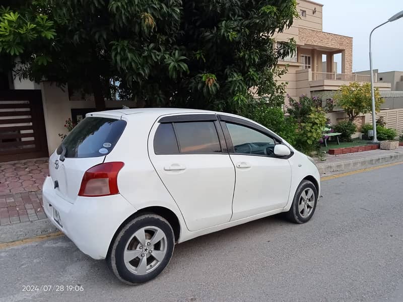 Toyota Vitz 2005 2