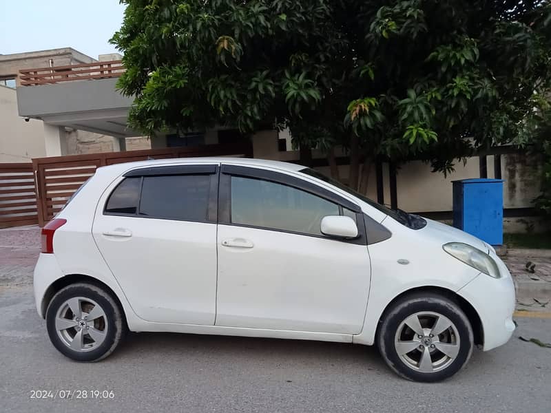 Toyota Vitz 2005 6