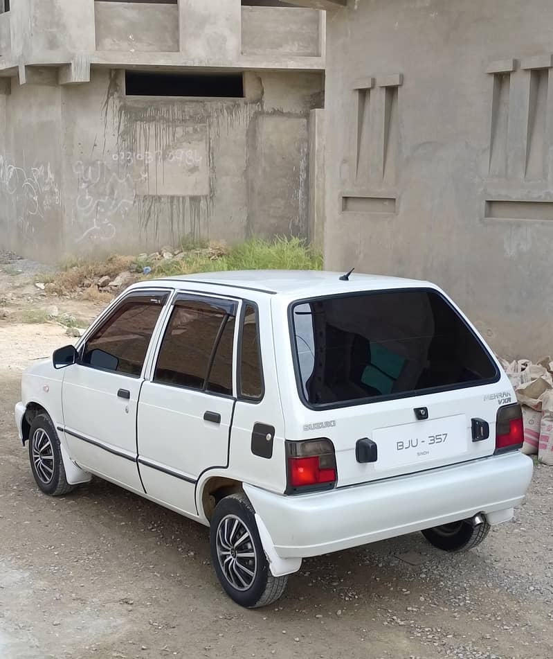 Suzuki Mehran VXR 2017 4