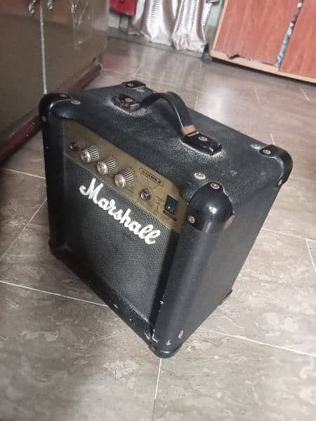 Original MARSHALL amp MG10G 5