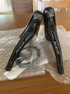 SHIMANO 105 (R7000) Levers 11-speed 0