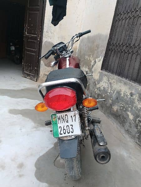 Honda CG 125 2017 Model Good Condition 4