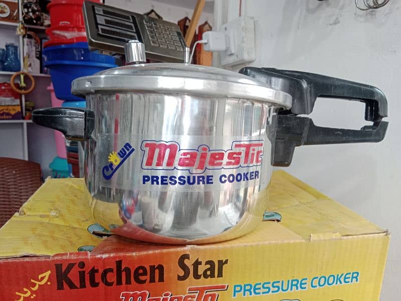 Majestic Pressure Cooker (7 liter) 5