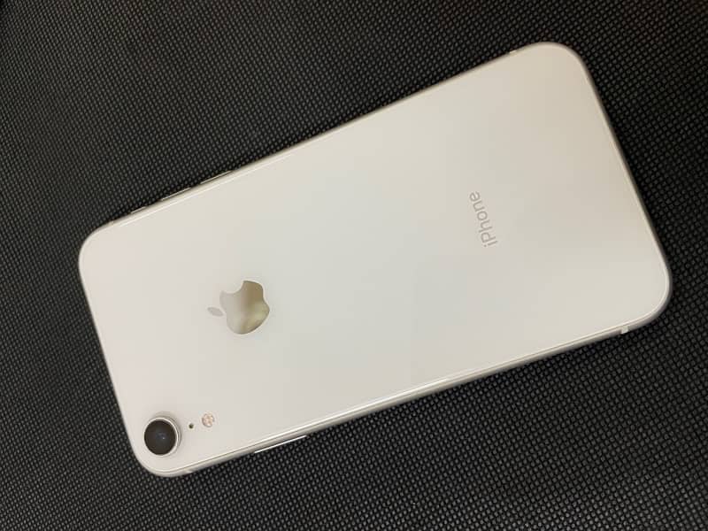 iPhone XR 128gb PTA 7