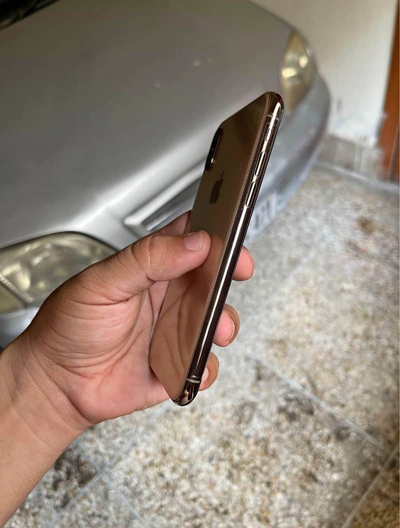 Iphone xs Dual PTA approved 2