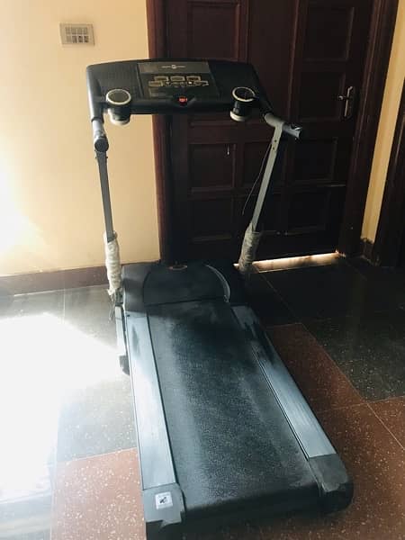 GreenMaster Treadmill 90kg (only used for 1-2months] 1