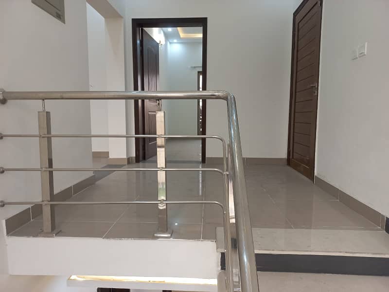 10 Marla House Rent In Sector-F Askari-10 13