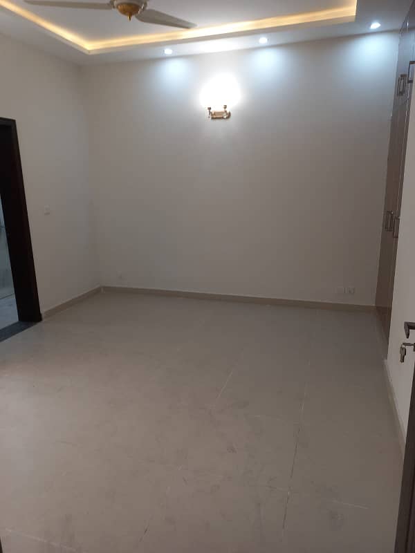 10 Marla House Rent In Sector-F Askari-10 16