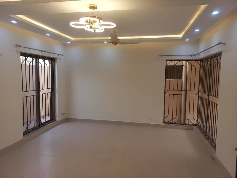 10 Marla House Rent In Sector-F Askari-10 23