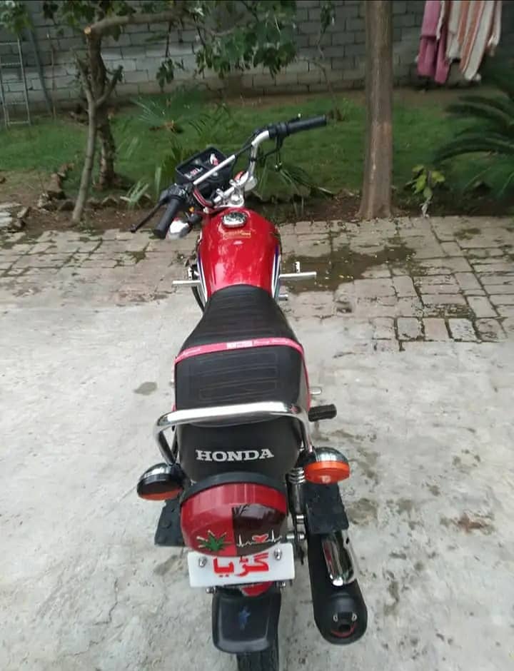 Honda CG 125 2022 3