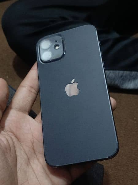 Iphone 12 non pta 64gb. . . . . . 3