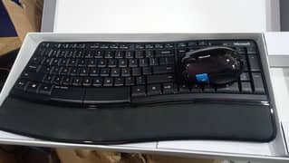 Microsoft Keyboard and Mouse Combo and USB Wireless Receiver 0