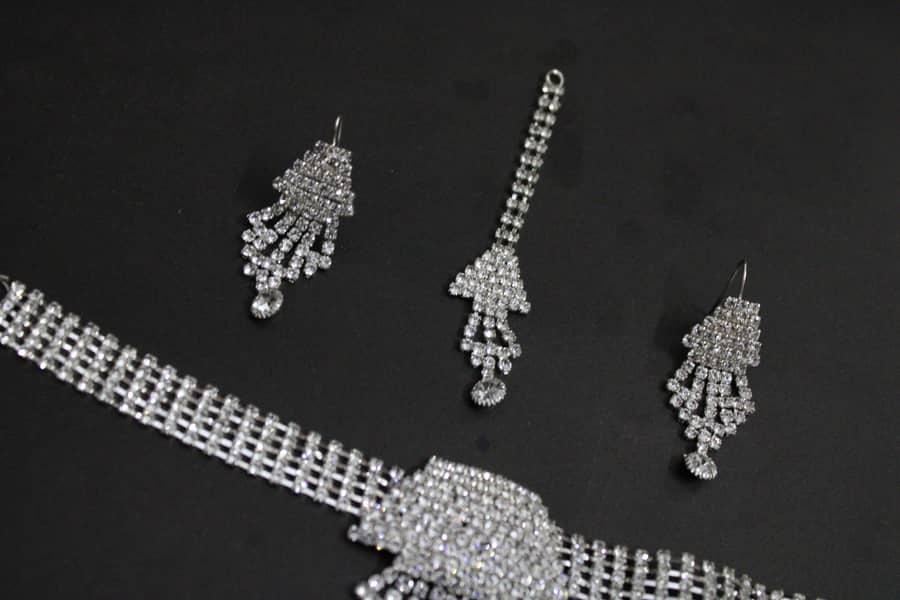 Necklace Sets ( Artificail Sets in Silver Stones) 13