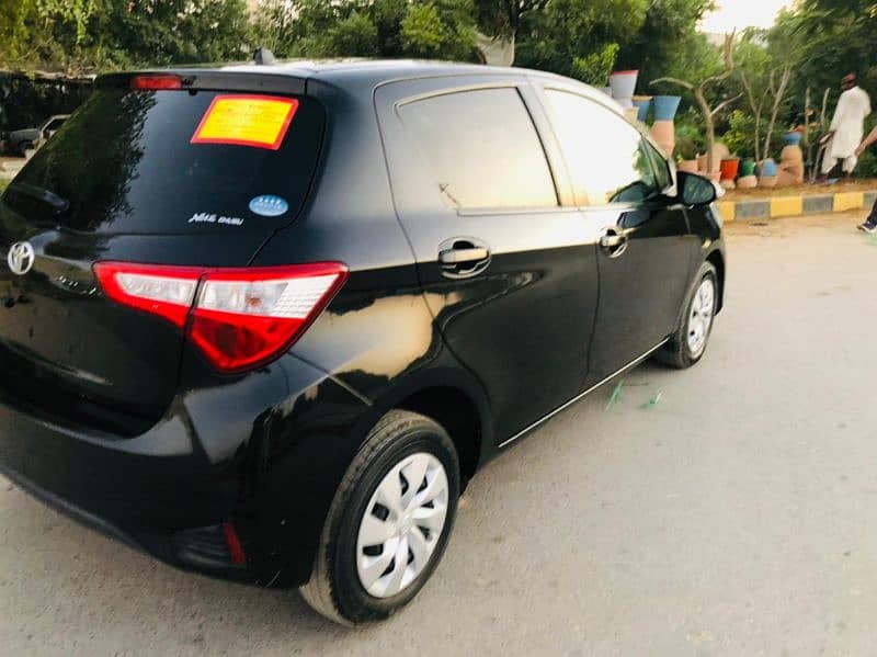 Toyota Vitz 2018 4