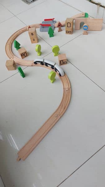 IKEA LILLABO children train set toy 4