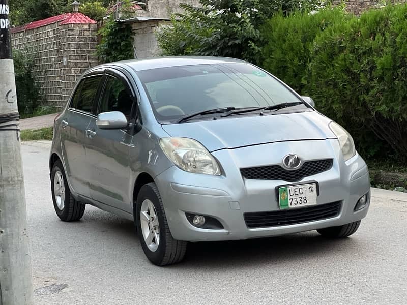 Toyota Vitz 2010 1