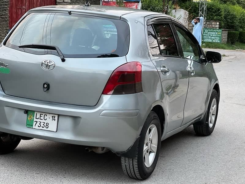 Toyota Vitz 2010 5