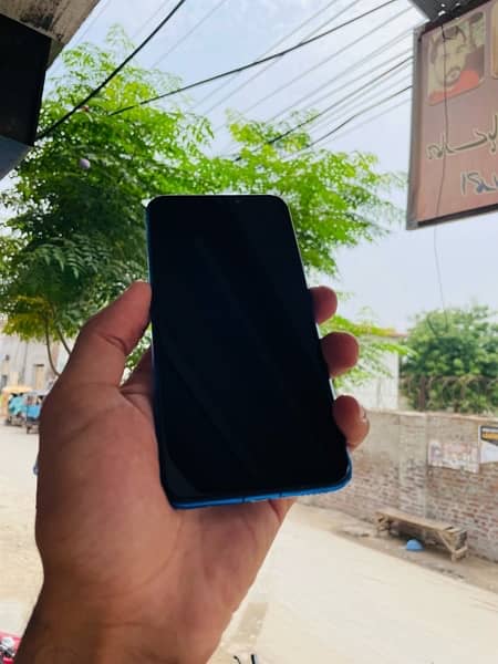 huawei nova 3i  with box no charger condition 10/9 4