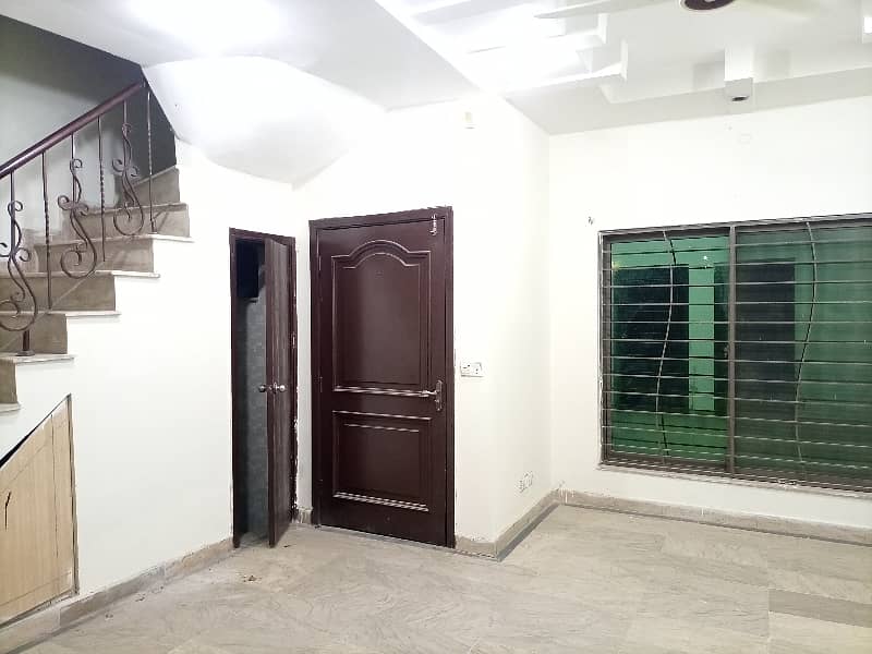 BEAUTIFUL HOUSE FOR RENT IN PARAGON CITY LAHORE 3