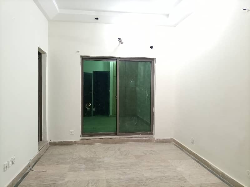 BEAUTIFUL HOUSE FOR RENT IN PARAGON CITY LAHORE 6