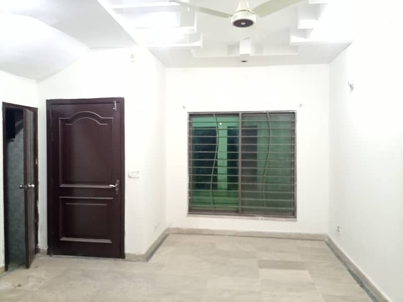 BEAUTIFUL HOUSE FOR RENT IN PARAGON CITY LAHORE 17