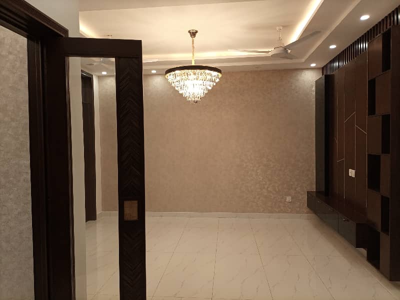 10 MARLA BRAND NEW HOUSE FOR RENT IN PARAGON CITY 11