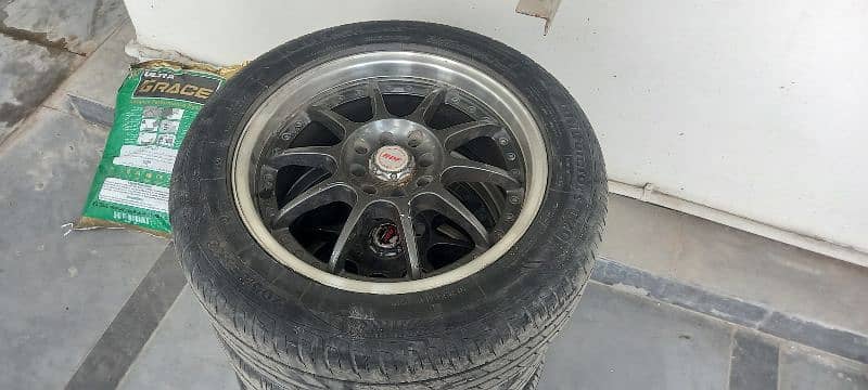 Rims & Tyre 0