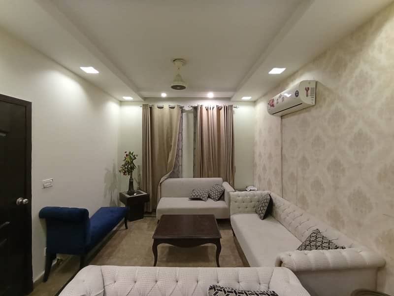 7 MARLA FULLY FURNISHED HOUSE FOR RENT IN PARAGON CITY 0