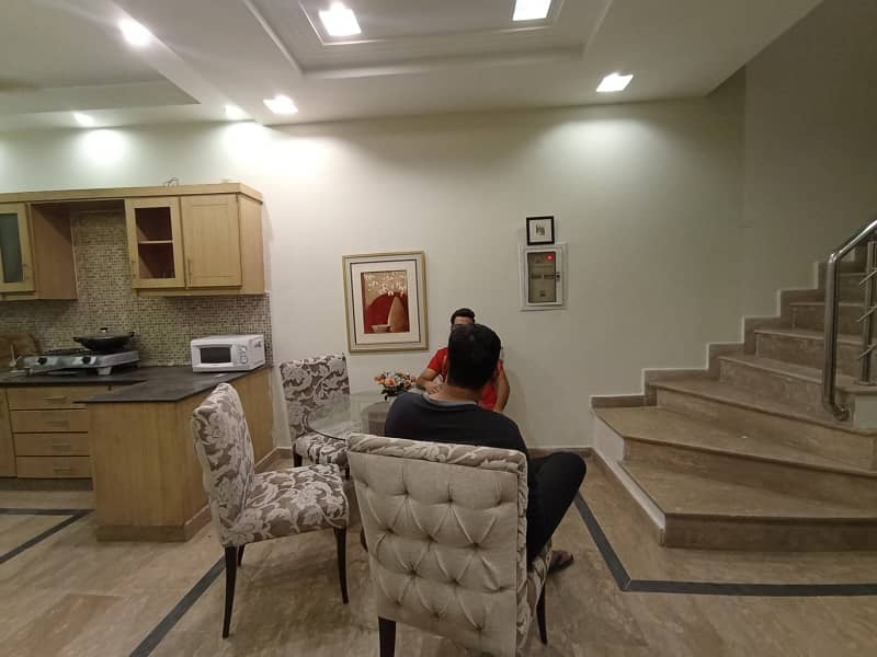 7 MARLA FULLY FURNISHED HOUSE FOR RENT IN PARAGON CITY 2