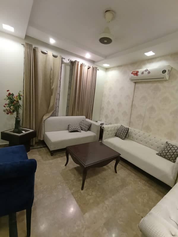 7 MARLA FULLY FURNISHED HOUSE FOR RENT IN PARAGON CITY 11