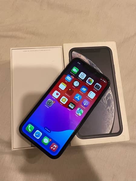 iphone xr 64gb 0