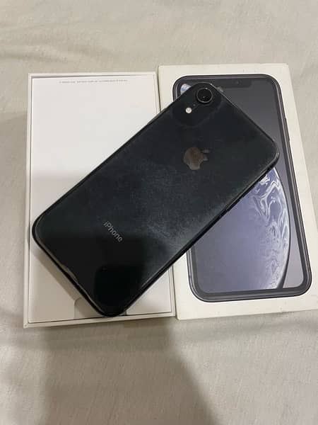 iphone xr 64gb 4