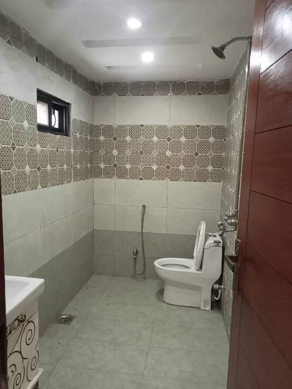 Upper portion for rent 8