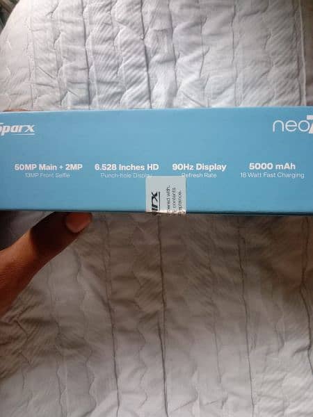 Sparx neo7 ultra 6/128 GB,with Box charger,5000 mAh battery,brand new 7