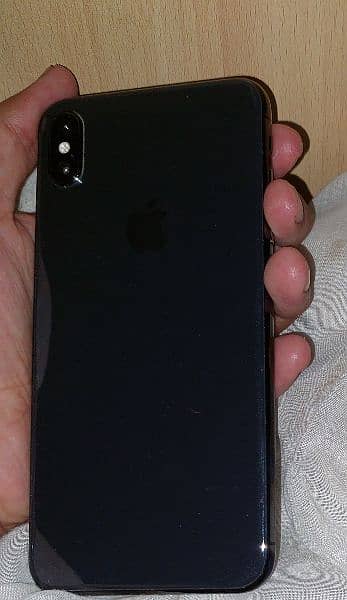 iPhone xs max no dot full ok 1