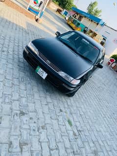 Toyota Corolla XE 2000