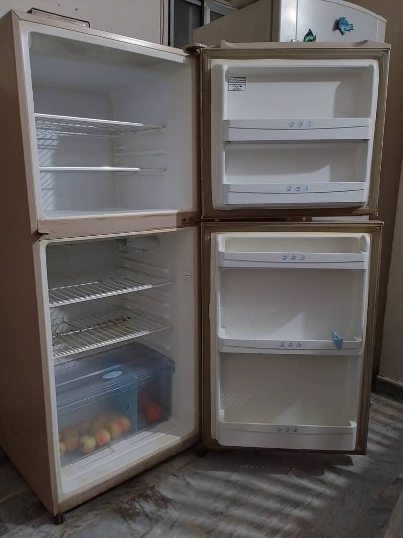 Haier Refrigerator MRF 340 M 7