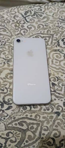 IPHONE 8 NON PTA 3