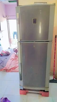 Dawalance Fridge Medium Size 0