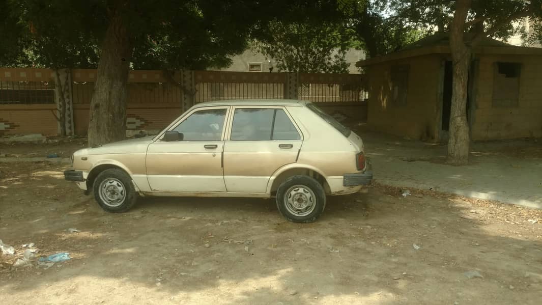 Toyota Starlet 1984 3