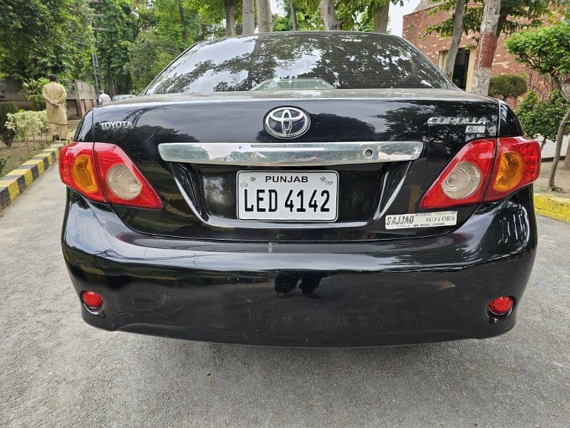 Toyota Corolla XLI 2010 Almost total genuine 8