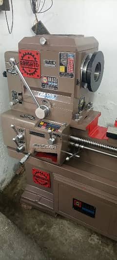 Lathe Machine All size Available. .