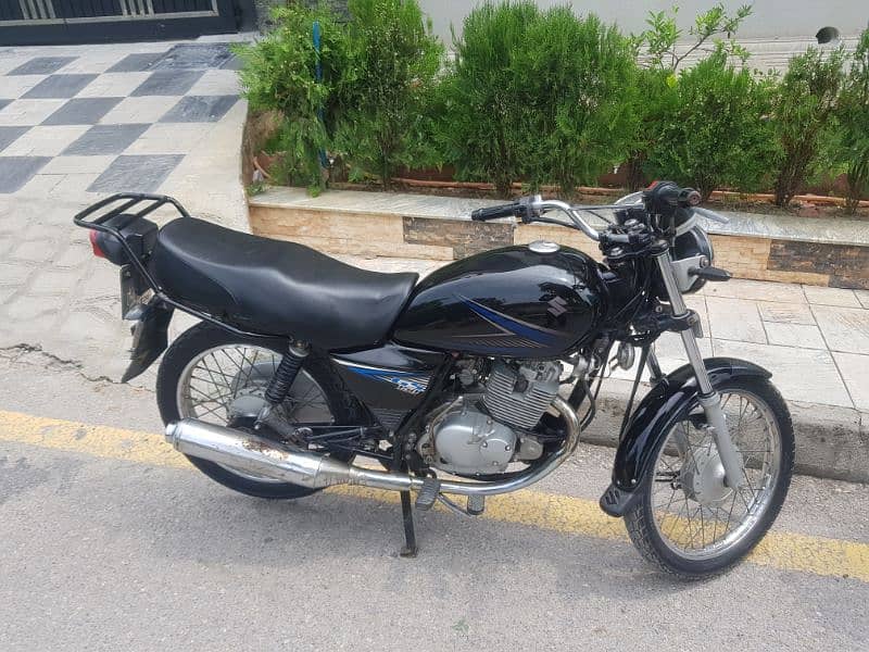 suzuki gs 150 model 2021,black color 6