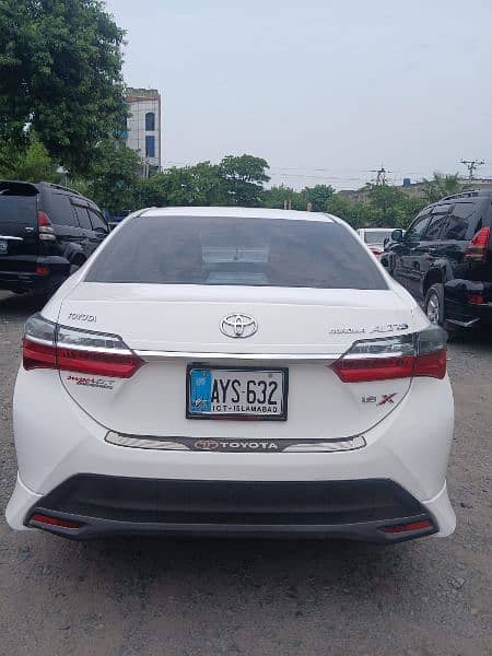 Toyota Corolla Altis 2022 5