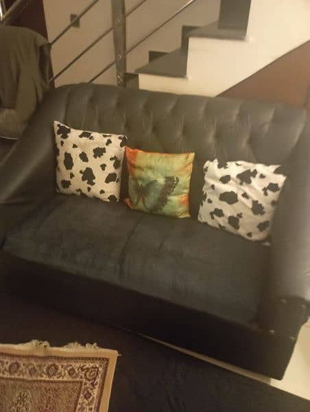 four seater sofa for sale 0